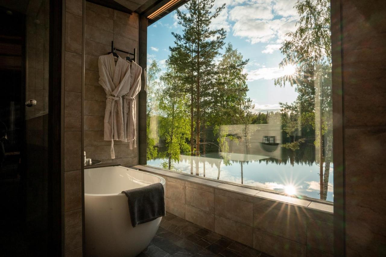 Kuru Resort รันตาซาลมี ภายนอก รูปภาพ